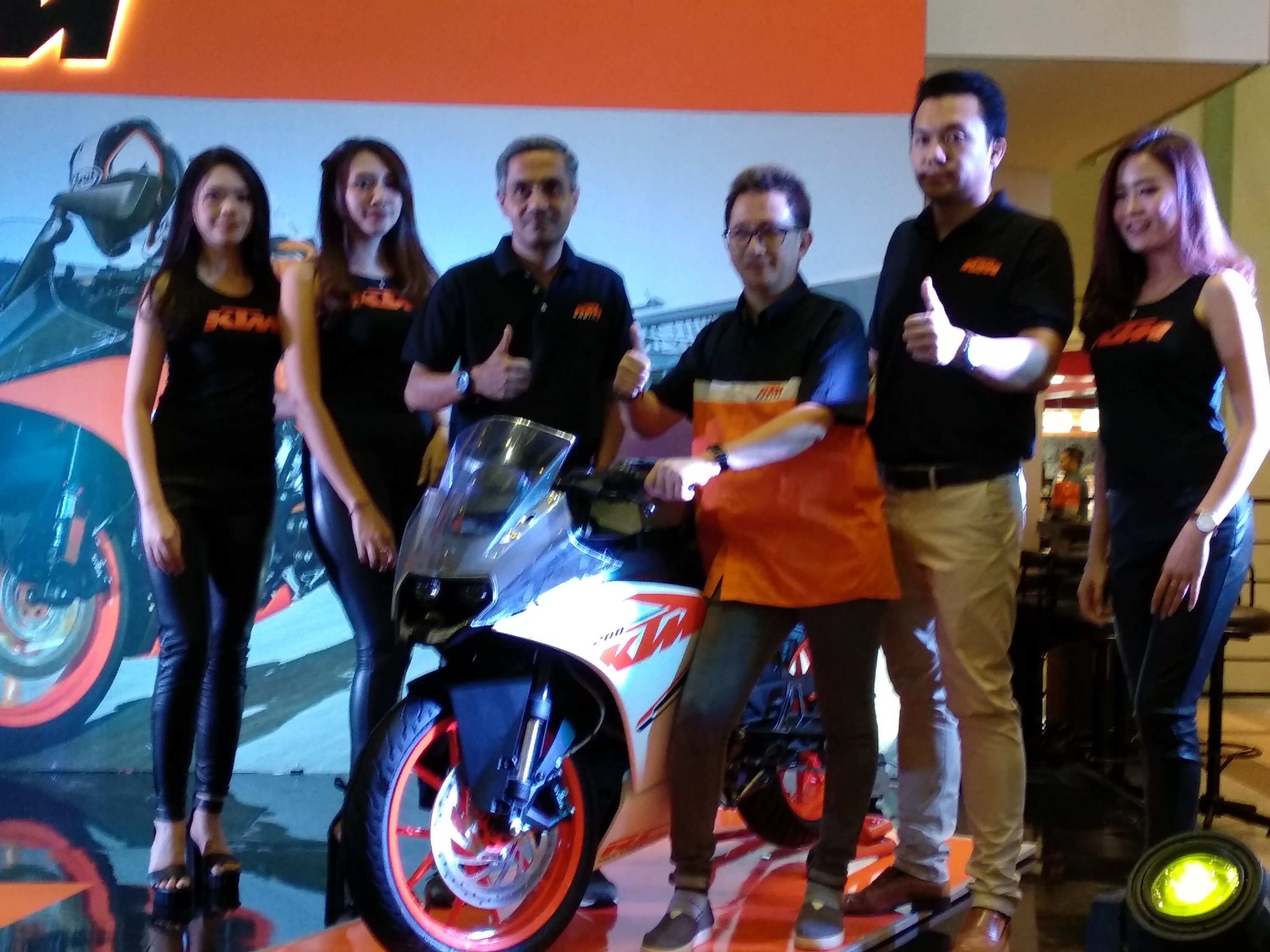 Grand Launching KTM Surabaya Upaya KTM Menghadirkan Motor Premium
